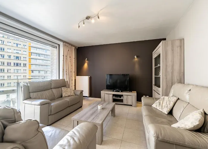 Modern Comfort By The Coast